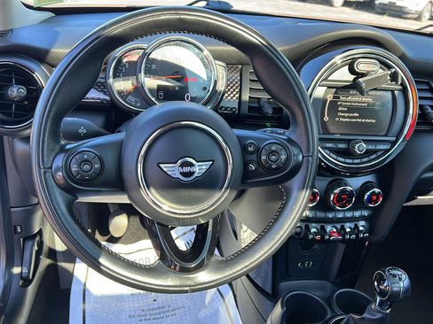 Used 2018 MINI Cooper S FWD image 24