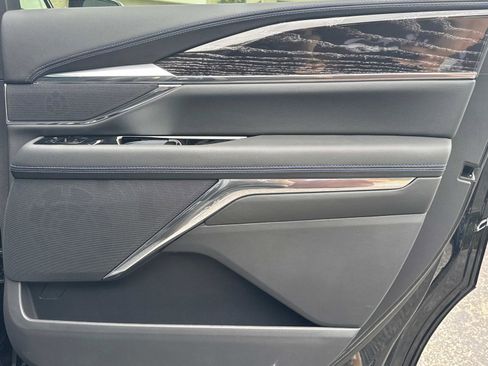 New 2026 Cadillac Escalade IQ Luxury 1 w/ LPO, Floor Liner Package image 26