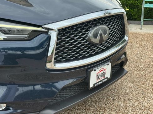 Used 2021 INFINITI QX50 Luxe FWD image 2