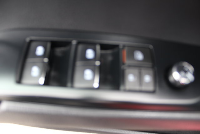 Used 2019 Toyota Camry XSE FWD image 47