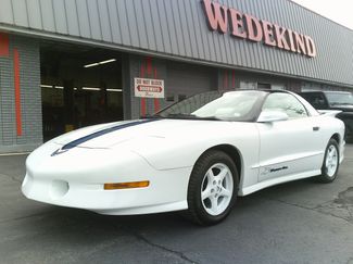 Used 1994 Pontiac Firebird Formula video 1