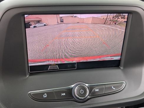 Used 2022 Chevrolet Camaro LT RWD image 6