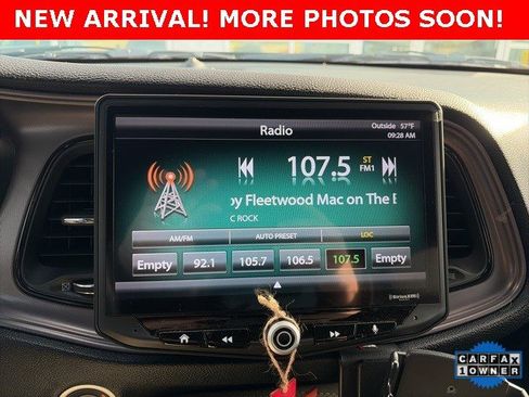 Used 2023 Dodge Challenger R/T w/ Blacktop Package image 10