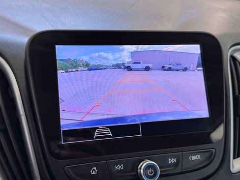 Used 2024 Chevrolet Malibu LT FWD image 6