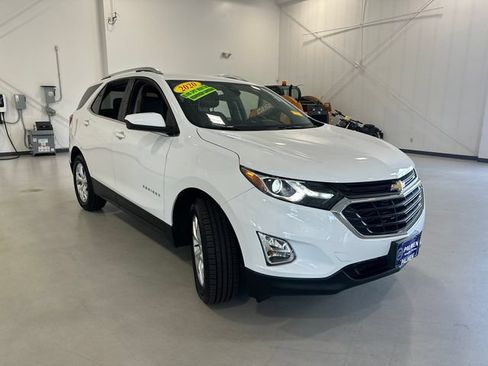 Certified 2020 Chevrolet Equinox LT AWD/4WD image 3