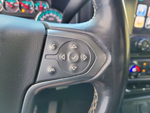 Used 2018 Chevrolet Silverado 1500 LT w/ All Star Edition image 29