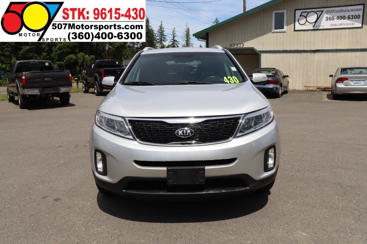 Used 2015 Kia Sorento LX AWD/4WD image 11