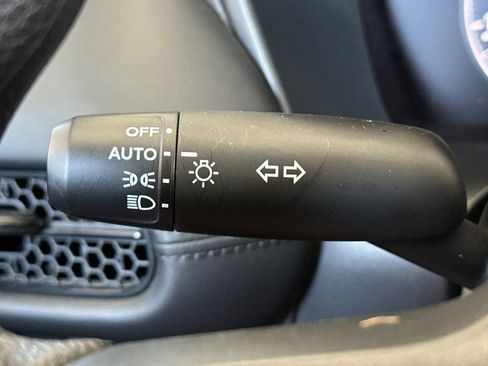 Used 2026 Honda HR-V LX image 28