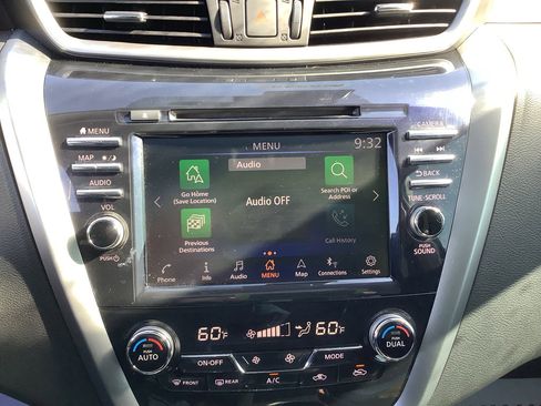 Used 2023 Nissan Murano SL w/ SL Moonroof Package AWD/4WD image 17