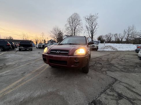 Used 2008 Hyundai Tucson GLS image 2