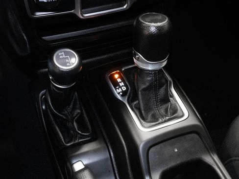 Certified 2023 Jeep Wrangler Unlimited Sport AWD/4WD image 24