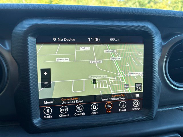Used 2023 Jeep Gladiator Sport AWD/4WD image 15