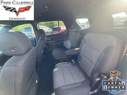 Used 2023 Chevrolet Traverse LT FWD image 30