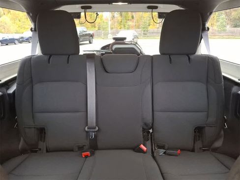 Used 2021 Jeep Wrangler Unlimited Sport image 13