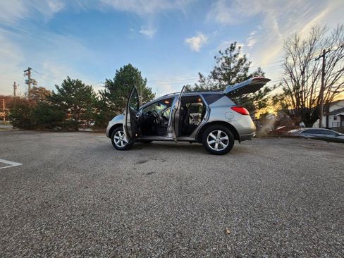 Used 2010 Nissan Murano SL w/ Premium Pkg image 30