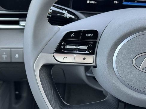 New 2025 Hyundai Elantra SEL w/ Cargo Package image 19