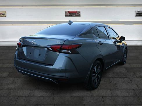 Used 2021 Nissan Versa SV image 7