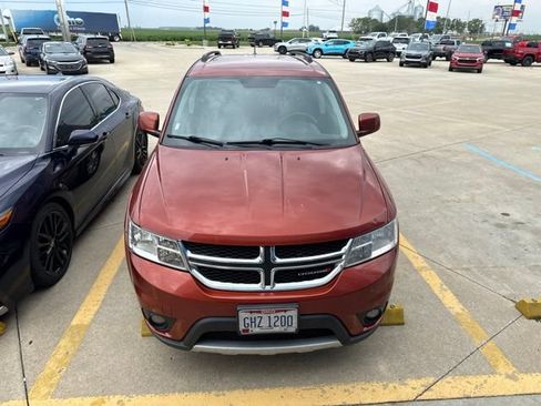 Used 2014 Dodge Journey SXT w/ Flexible Seating Group AWD/4WD image 5