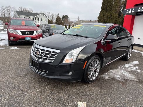 Used 2014 Cadillac XTS Livery 4dr Sedan w/ Rear Seat Comfort Package image 8