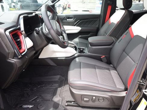 New 2026 GMC Canyon AT4X AWD/4WD image 11