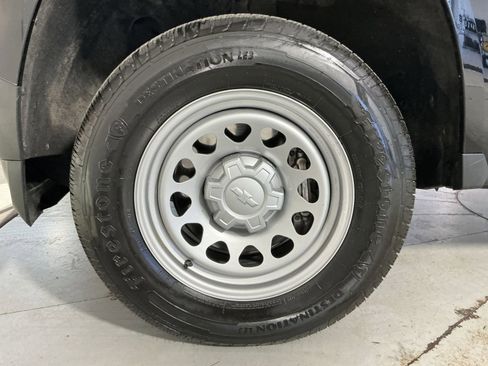 Used 2023 Chevrolet Colorado W/T image 20