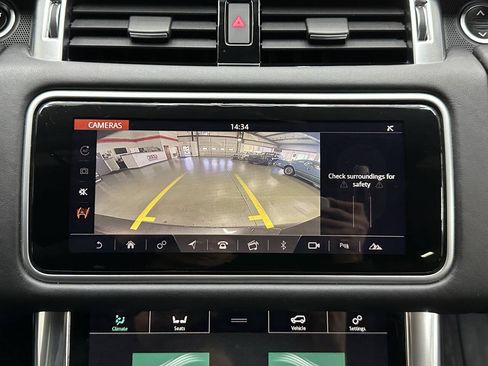 Used 2018 Land Rover Range Rover Sport Supercharged AWD/4WD image 31