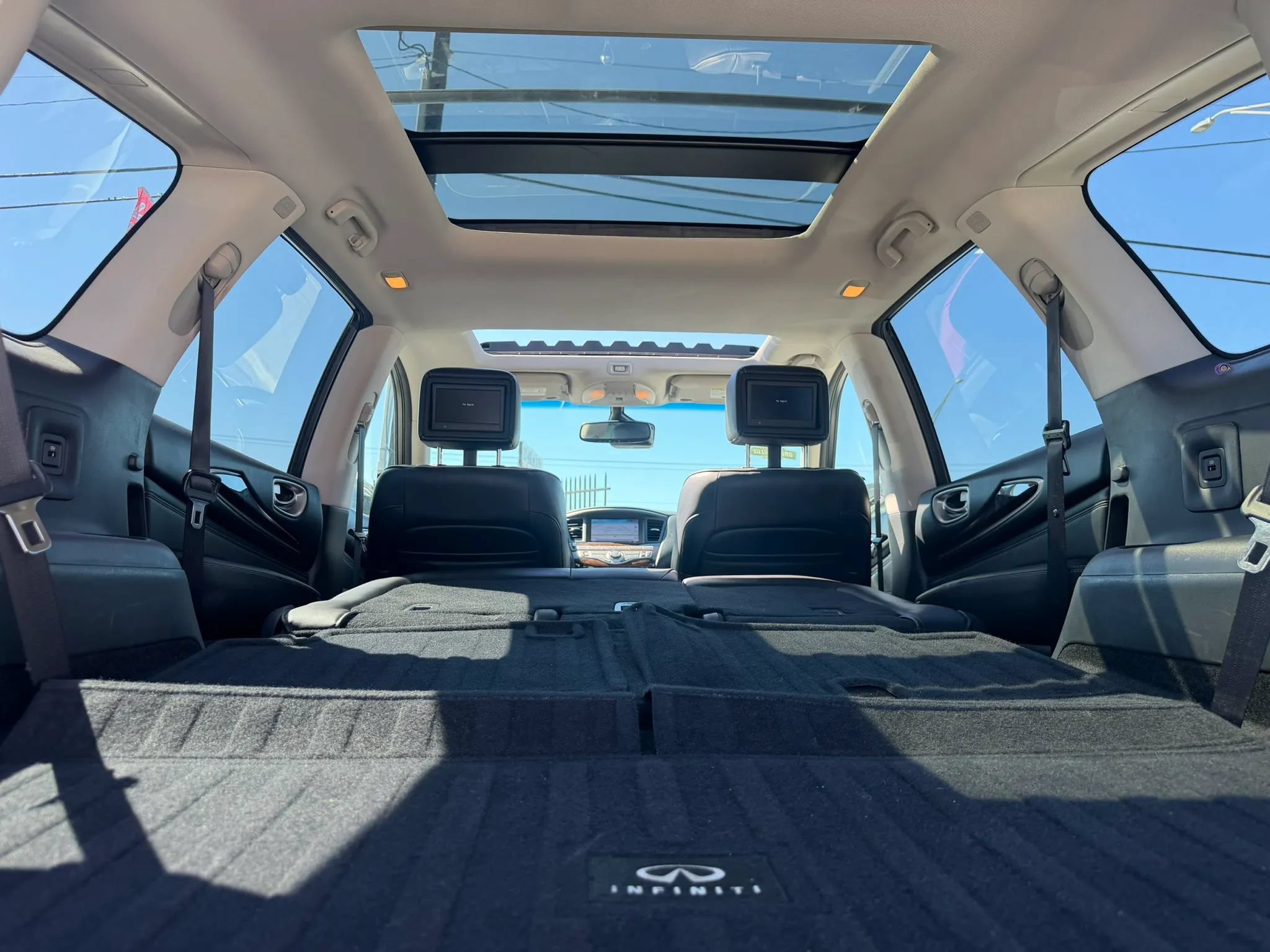 Used 2016 INFINITI QX60 Luxe w/ Deluxe Technology Package AWD/4WD image 20