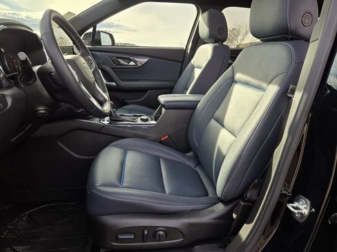 Used 2024 Chevrolet Blazer RS w/ Enhanced Convenience Package image 4