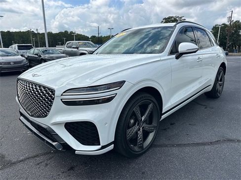 Used 2025 Genesis GV70 3.5T Sport w/ Sport Advanced Package image 7