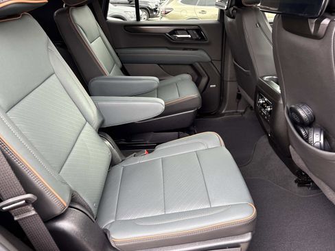 Used 2026 GMC Yukon AT4 w/ AT4 Premium Plus Package image 33