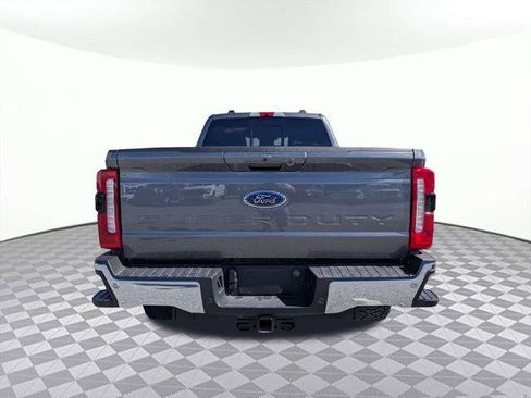 Certified 2025 Ford F350 Lariat w/ Lariat Ultimate Package AWD/4WD image 4