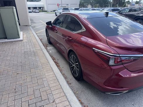 Certified 2022 Lexus ES 350 w/ Premium Package FWD image 7