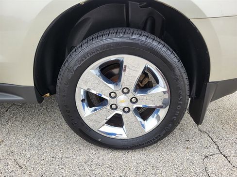 Used 2014 Chevrolet Equinox LT image 30