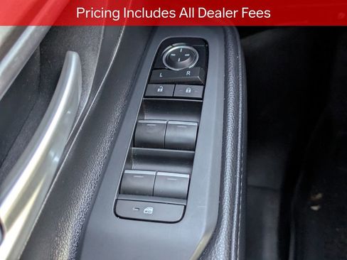 Used 2026 Toyota Grand Highlander FWD image 27