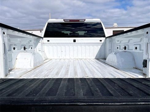 Used 2021 Chevrolet Silverado 1500 Custom w/ Safety Confidence Package image 22