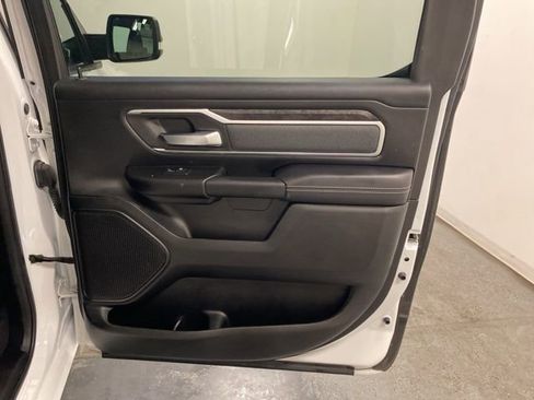 Used 2022 RAM 1500 Big Horn AWD/4WD image 29