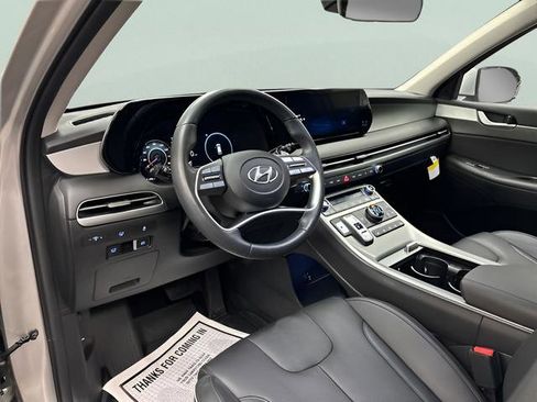 Used 2025 Hyundai Palisade SEL AWD/4WD image 17