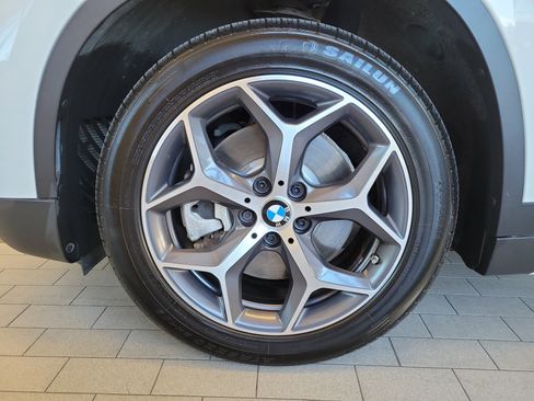 Used 2018 BMW X1 xDrive28i w/ Convenience Package image 12