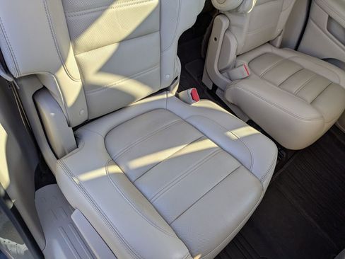 Used 2019 GMC Acadia Denali w/ LPO, Floor Liner Package image 37