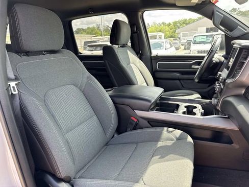 Used 2022 RAM 1500 Big Horn AWD/4WD image 15