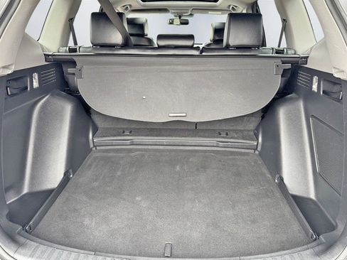 Used 2017 Honda CR-V Touring image 22
