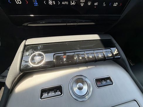 New 2026 Lincoln Navigator L Premier AWD/4WD image 20