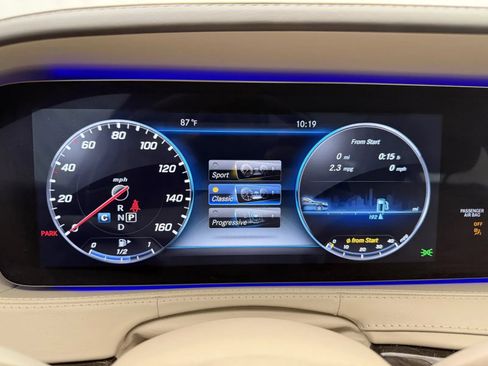 Used 2019 Mercedes-Benz S 560 4MATIC Sedan image 14