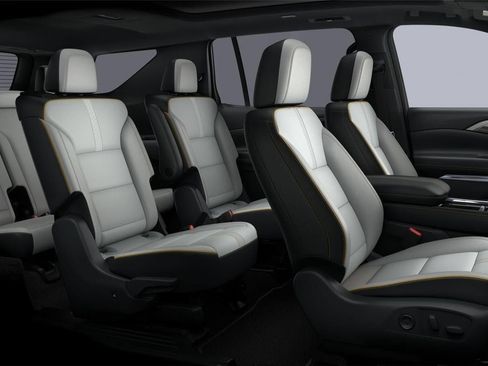 New 2026 Chevrolet Traverse High Country image 41