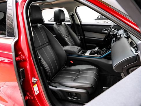 Used 2023 Land Rover Range Rover Velar R-Dynamic S image 36