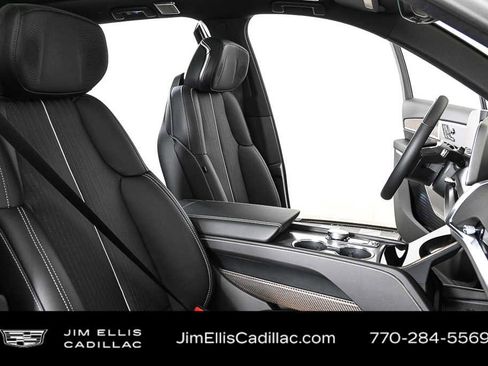 Certified 2026 Cadillac Vistiq Luxury w/ LPO, Floor Liner Package AWD/4WD image 23