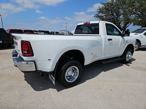 New 2026 RAM 3500 Tradesman AWD/4WD image 8