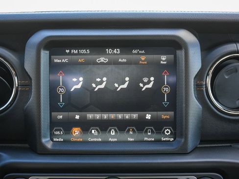 Certified 2022 Jeep Gladiator Overland image 15