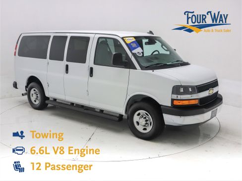 Used 2023 Chevrolet Express 3500 LT w/ LT Preferred Equipment Group image 1