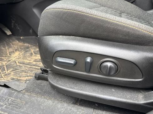 Used 2022 Chevrolet Equinox LT AWD/4WD image 9